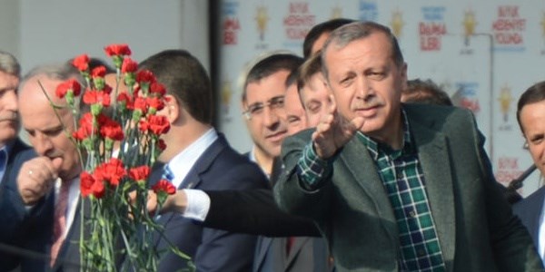 Erdoğan: Uydurma bir pasaportla kaçtın gittin/ Video