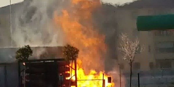 Doğalgaz istasyonu bomba gibi patladı/ Video