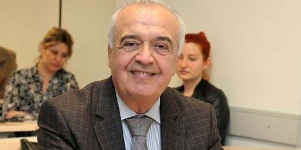 G�nd�z profes�r gece ��renci