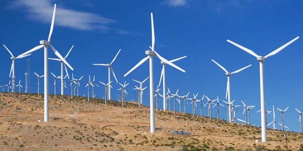 Elektrikte iki ayda 41 santral devreye alındı