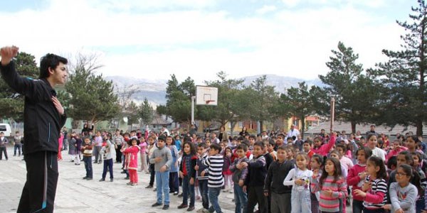 Sağlıklı yaşam için teneffüste ter döküyorlar