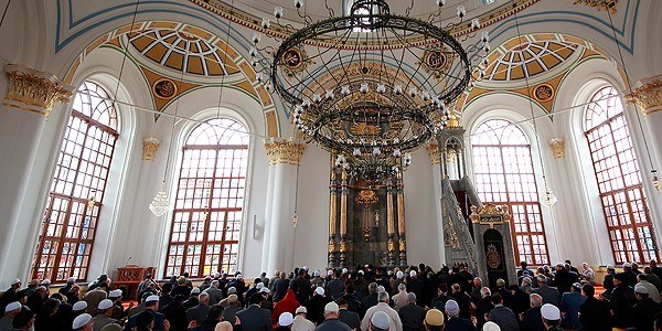 Cuma hutbesinde 'hürriyet ve mesuliyet' konusu işlenecek