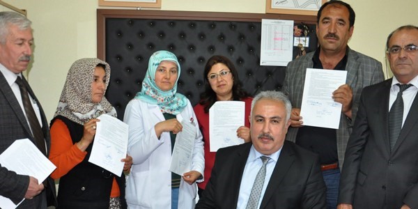 Başarı için velilere 'namus ve şeref' sözleşmesi