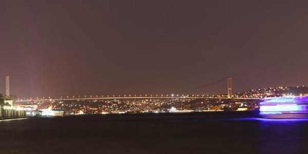 Boğaziçi'nin ışıkları 1 saat kapandı
