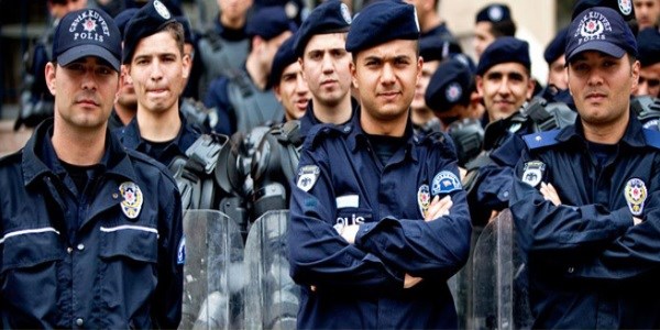 Arınç: Polis maaşlarında iyileştirme yapacağız