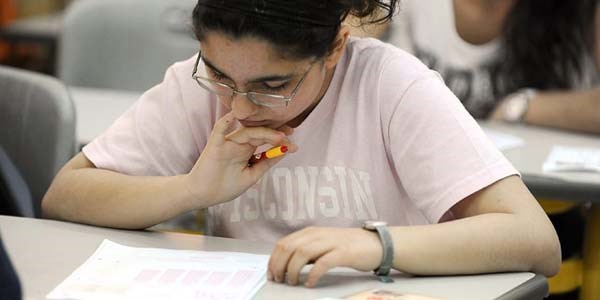 Parasız yatılılık ve bursluluk başvuruları uzatıldı
