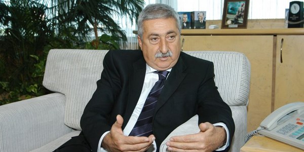 'Kredi için memur kefil isteniyor'