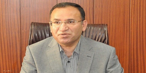 Bekir Bozdağ: 3 dönem kuralı değişmemeli