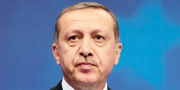 Ba�bakan, Pamir'in babas�n� arad�