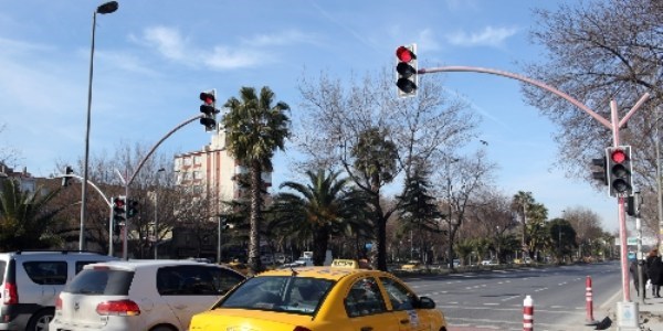 ��retmen �ld�kden sonra sinyalizasyon yap�ld� ama...