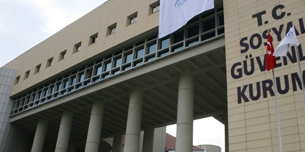 SGK, 2013'ü 19.6 lira açıkla kapattı