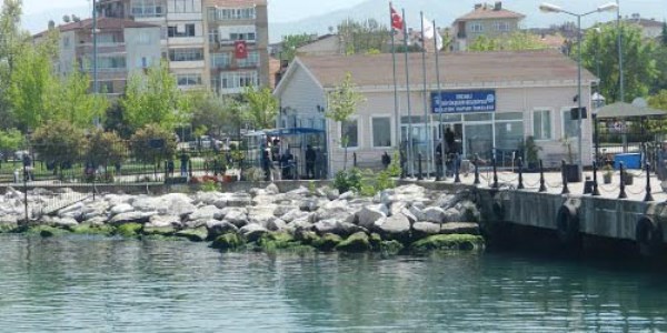 Lise öğrencisi denizde kayboldu iddiası