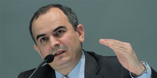 Merkez'den '�rt�l� faiz indirimi'