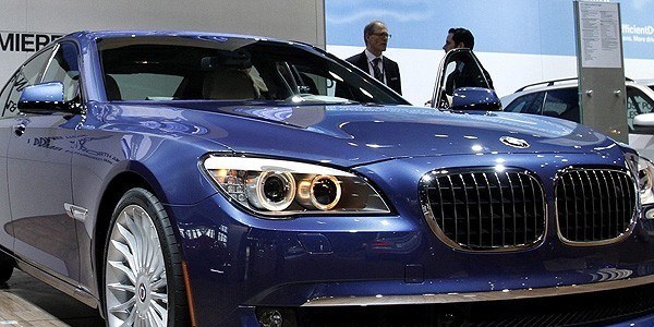 BMW yarm milyon arac geri aryor