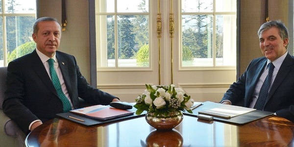 Gül ve Erdoğan bu listede yarışıyor