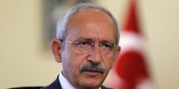 ��te K�l��daro�lu'nun sand�ktan ��kard��� mesaj