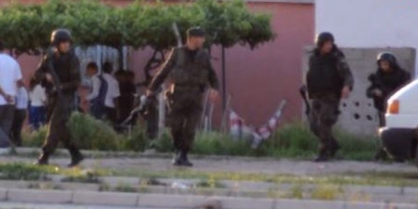 Düğünde kavga: 3'ü polis 23 yaralı, 40 gözaltı