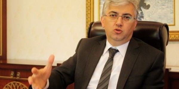 Eşinden Valiye; Ya cinayeti çöz ya o koltuktan kalk