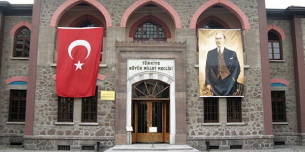 TBMM'de 23 Nisan hazırlığı