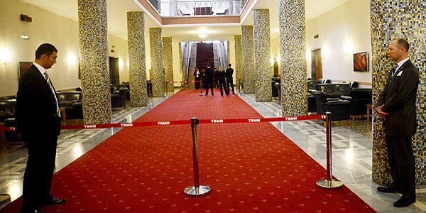 Meclis'te g�venlik �nlemleri art�r�ld�