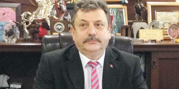 'Savcı ve hakimler devlete aittir'