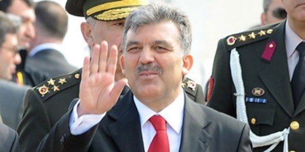 Abdullah Gül, bavul toplamaya başladı