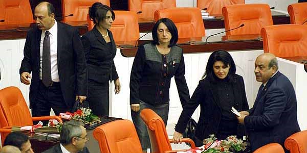 BDP'li vekiller HDP'ye kat�lacak