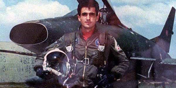 Şehit pilotun naaşını arama çalışmaları sürüyor