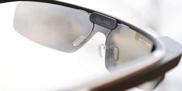 Google Glass 12 saatte tükendi