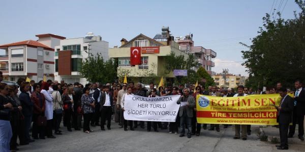 Öğretmenler meslektaşlarına saldırıyı kınadı