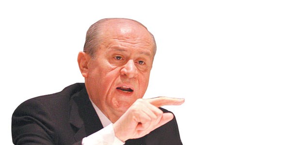 Bahçeli 3 şehrin teşkilatını feshedecek