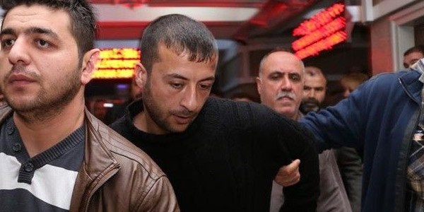 Yumruk atacağını muhpire söylemiş
