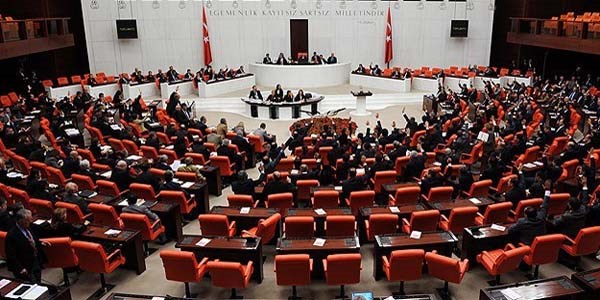 Danıştay tasarısı 2. kez ertelendi