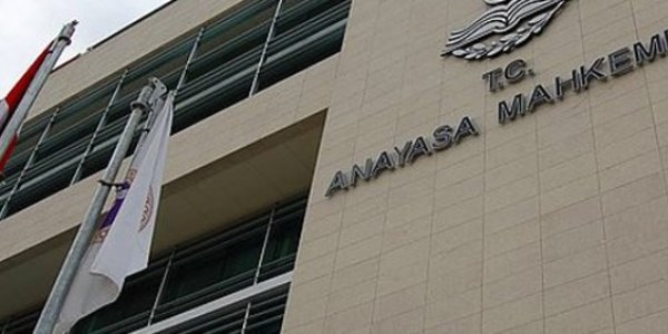 AYM'ye 16 bin 322 bireysel başvuru