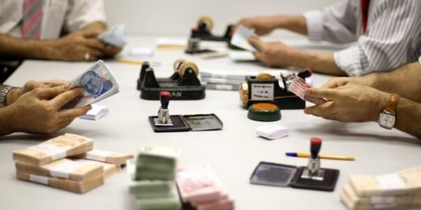 'İşçi aynı maaşta memura göre 3 kat fazla vergi ödüyor'
