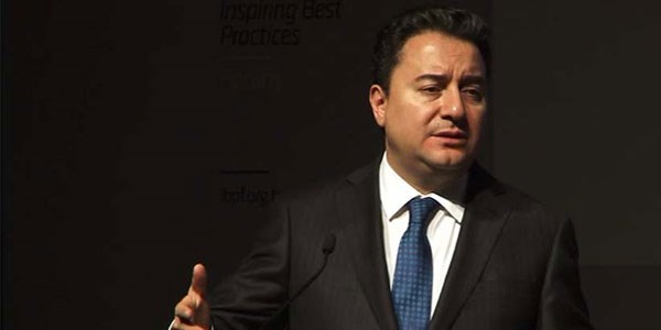 Babacan, g�revden al�nan savc�larla ilgili konu�tu