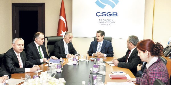 Sosyal güvenlik paketi yaz gelmeden yasalaşacak