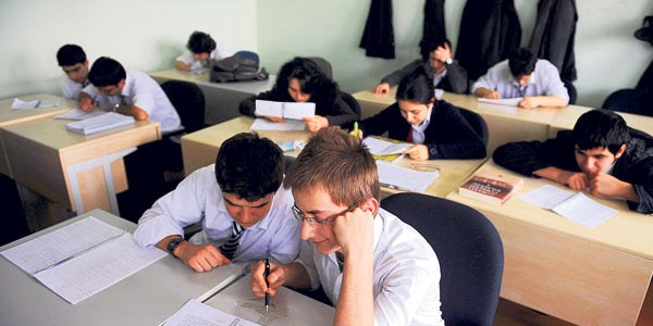 Sorumluluk sınavından geçemeyen, lise son öğrencisi