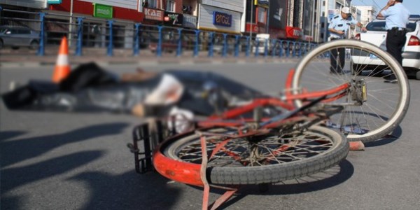 Kamyon, liselinin bisikletine çarptı: 1 ölü