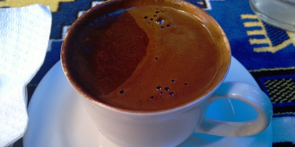 Yemekten sonra kahve içenler dikkat!