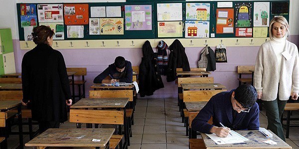 Mazeret sınavları başladı/ Video