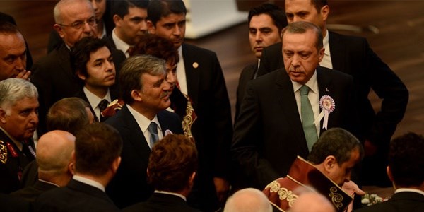 Erdoğan'la birlikte Gül ve Özel de salonu terk etti/ Video