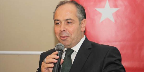 AK Parti �stanbul'da yeni atanan 8 �l�e Ba�kan�