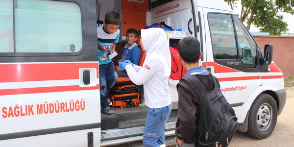 Gaziantep'te 22 öğrenci hastanelik oldu
