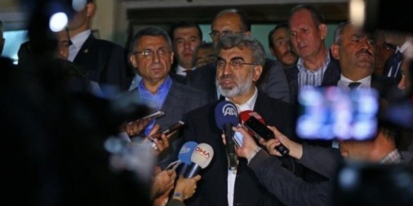 Yıldız: Madendeki yangın devam ediyor