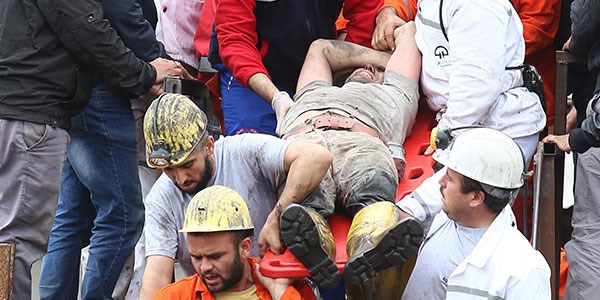 Yaralı işçi: Çizmeleri mi çıkarayım sedye kirlenmesin/Video