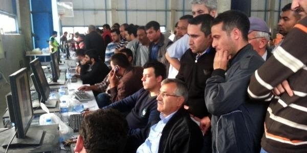 Soğuk hava deposunda kimlik tespitleri sürüyor