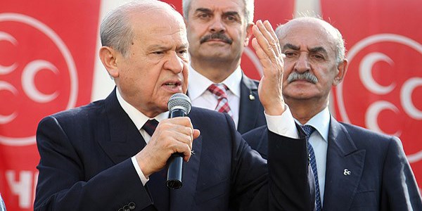 Bah�eli ortak aday turuna ��k�yor