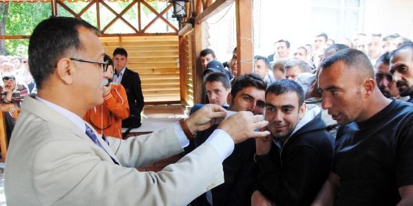 40 geçici işçi kadrosuna 3 bin 400 kişi başvurdu