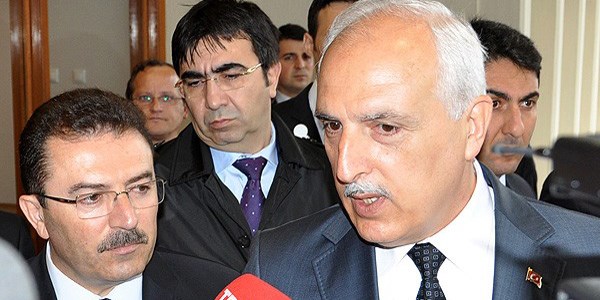 Mutlu: Silahlı görüntüler var